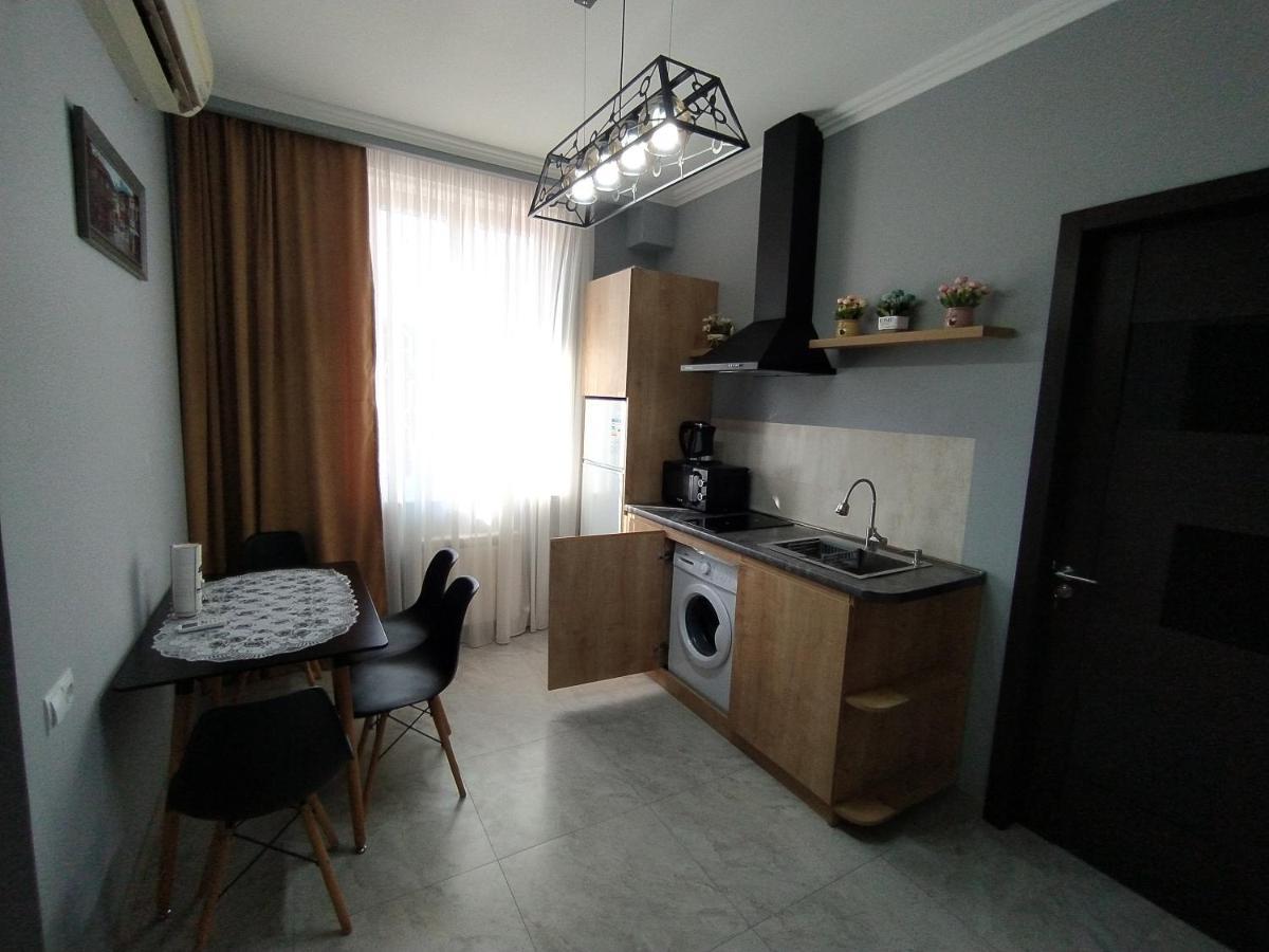 Nice Apartments Tiflis Dış mekan fotoğraf
