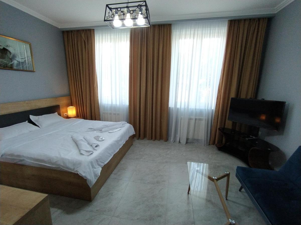 Nice Apartments Tiflis Dış mekan fotoğraf