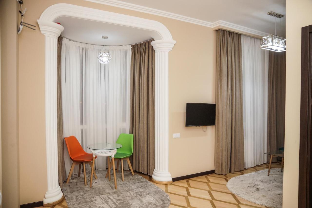 Nice Apartments Tiflis Dış mekan fotoğraf