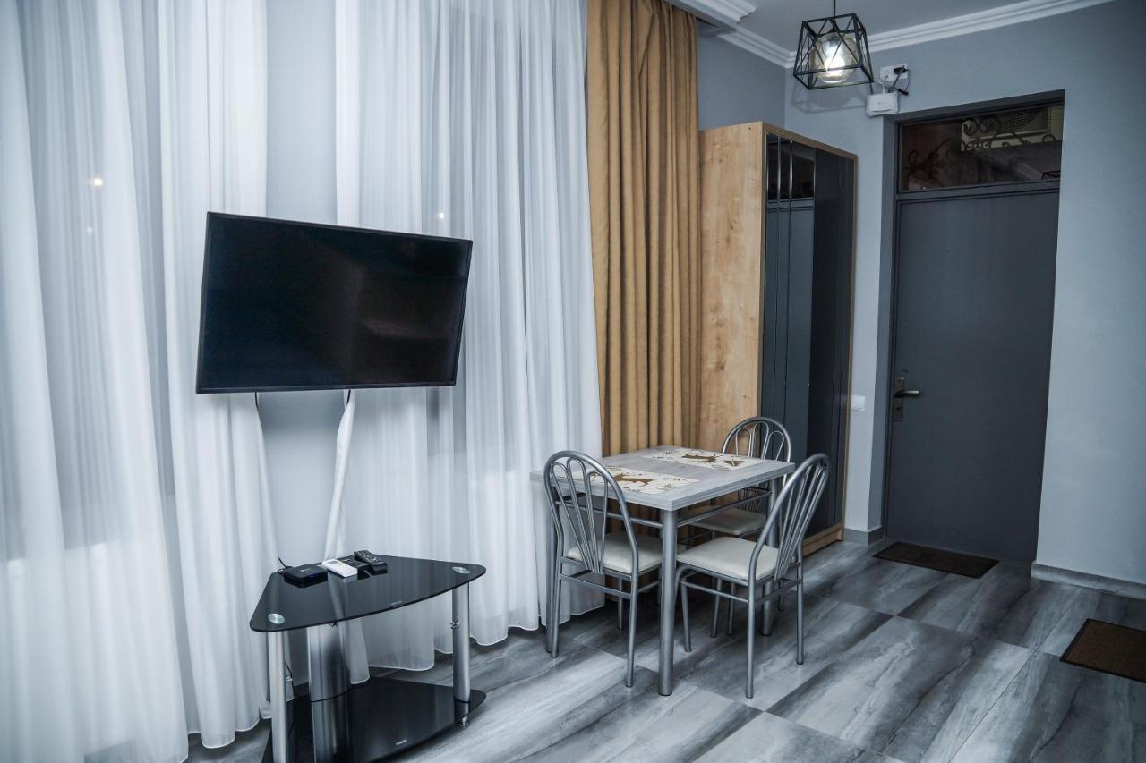 Nice Apartments Tiflis Dış mekan fotoğraf